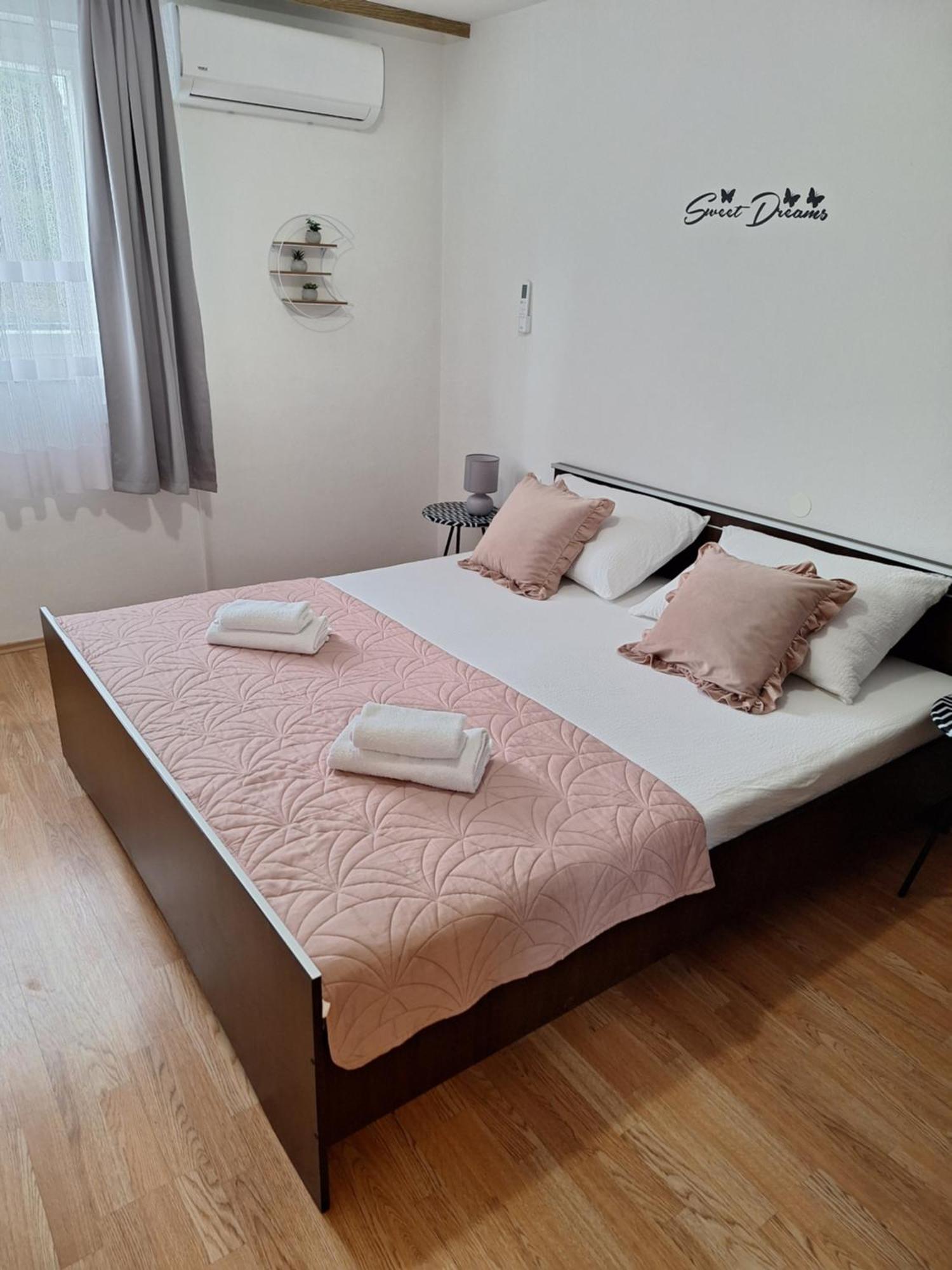 سبليت Apartment Banovac المظهر الخارجي الصورة